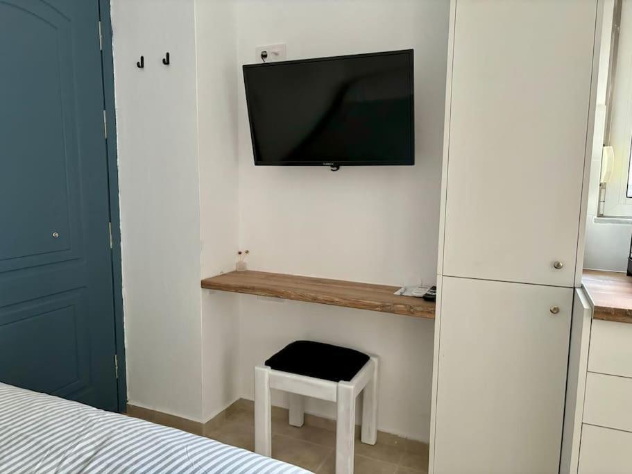 Appartement Bright New Small Iraklion