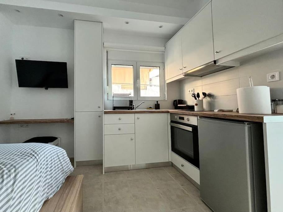 Bright New Small Appartement *